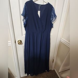 BloomChic Blue Maxi Dress Size 1x NWT